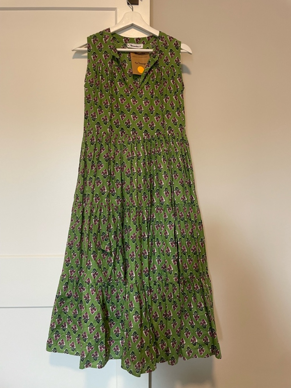 Sleeveless Green Floral Midi Dress